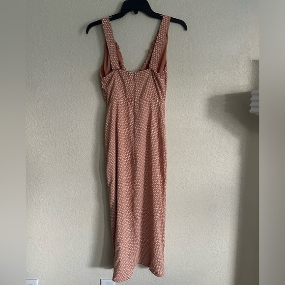 Abercrombie and Fitch Cinch Front Romantic Feminine Side Slit Midi Dress Size S - Picture 3 of 4